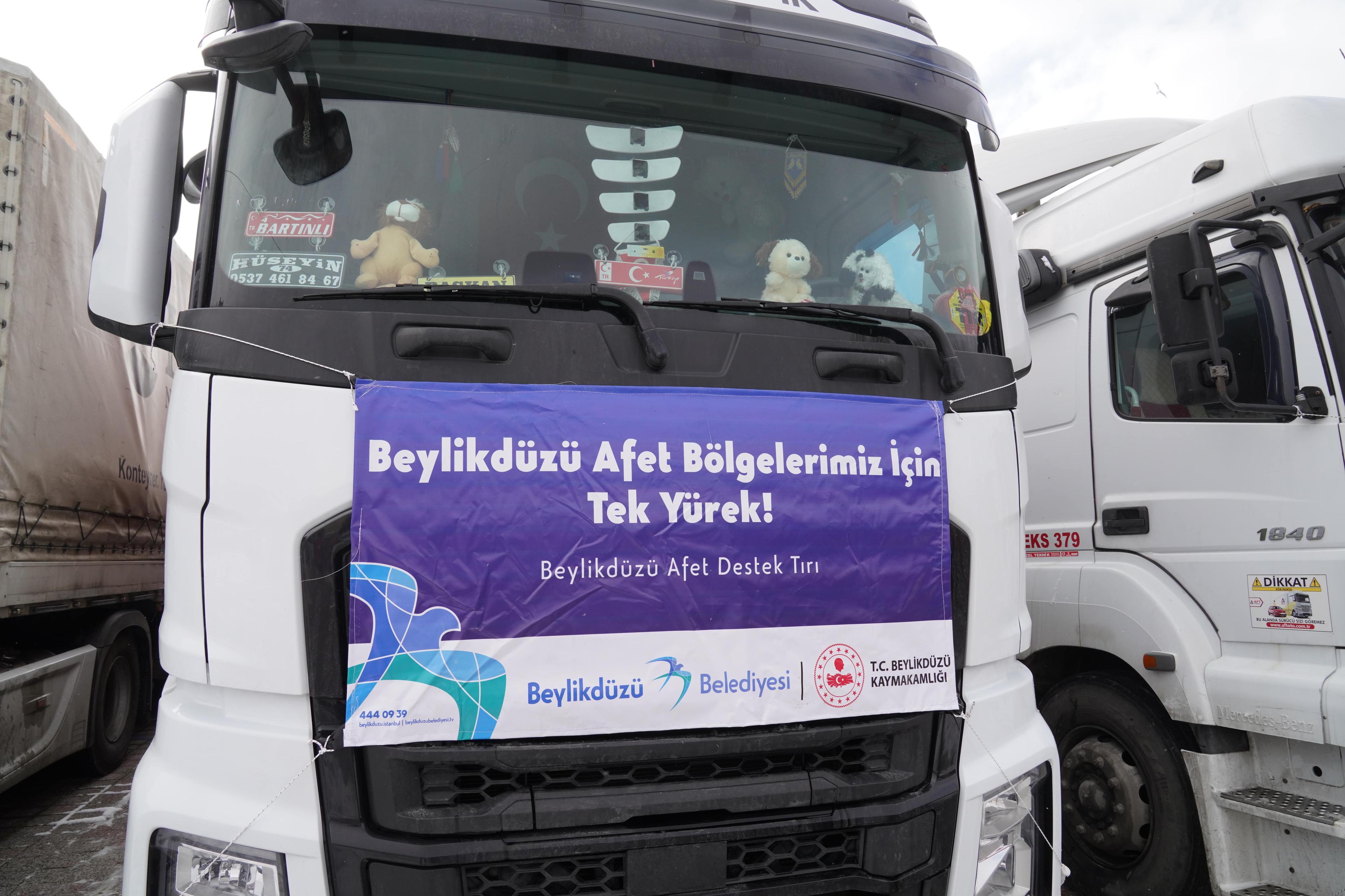 Beylikdüzü Belediyesi'nin afet koordinasyon ekibiyle toplantısı