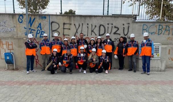 Beylikdüzü Belediyesi'nin afet koordinasyon ekibiyle toplantısı